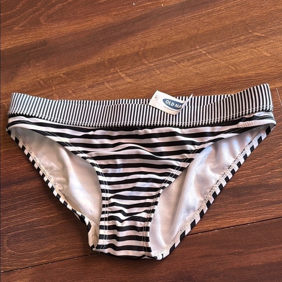 Old Navy Black and White Striped Bikini Bottom Size XS - Picture 1 of 6